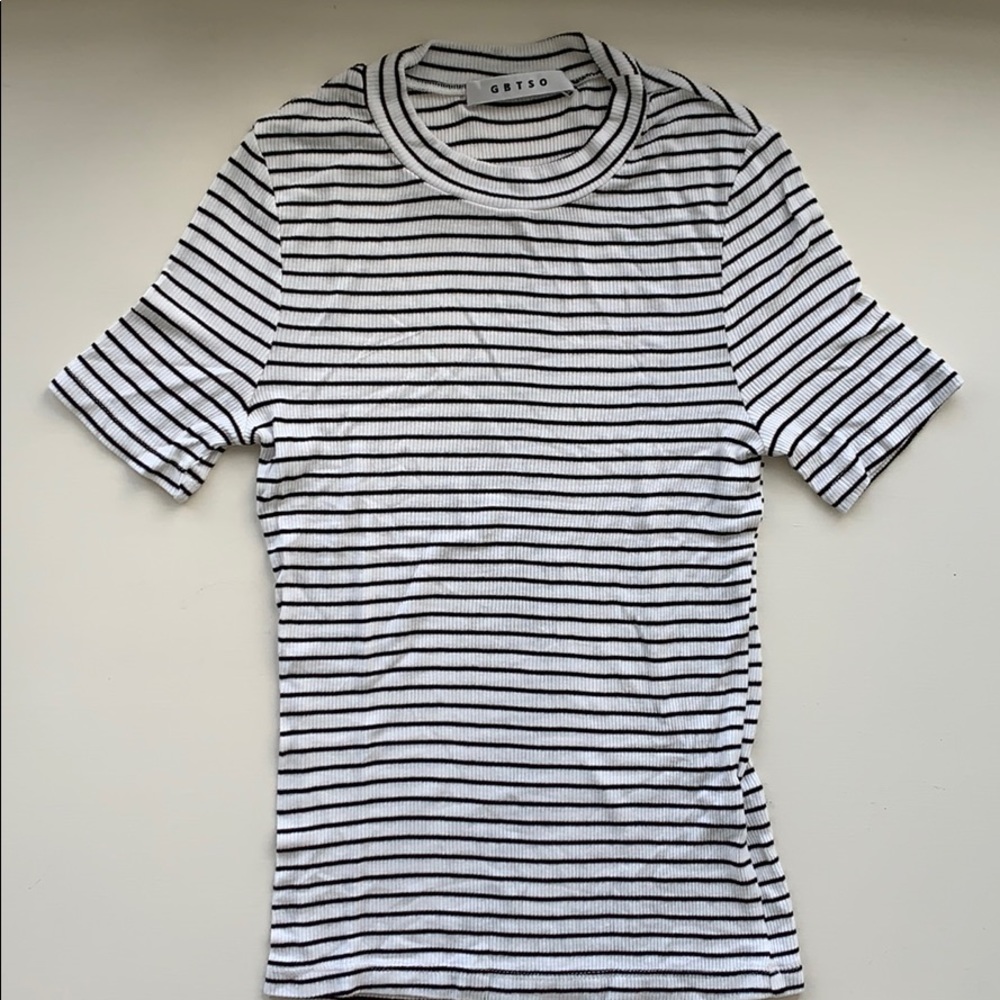 Slim fitting shirt